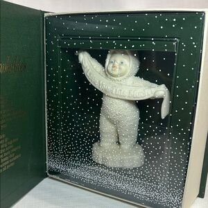 Snowbabies - "I Love You This Much” Figurine